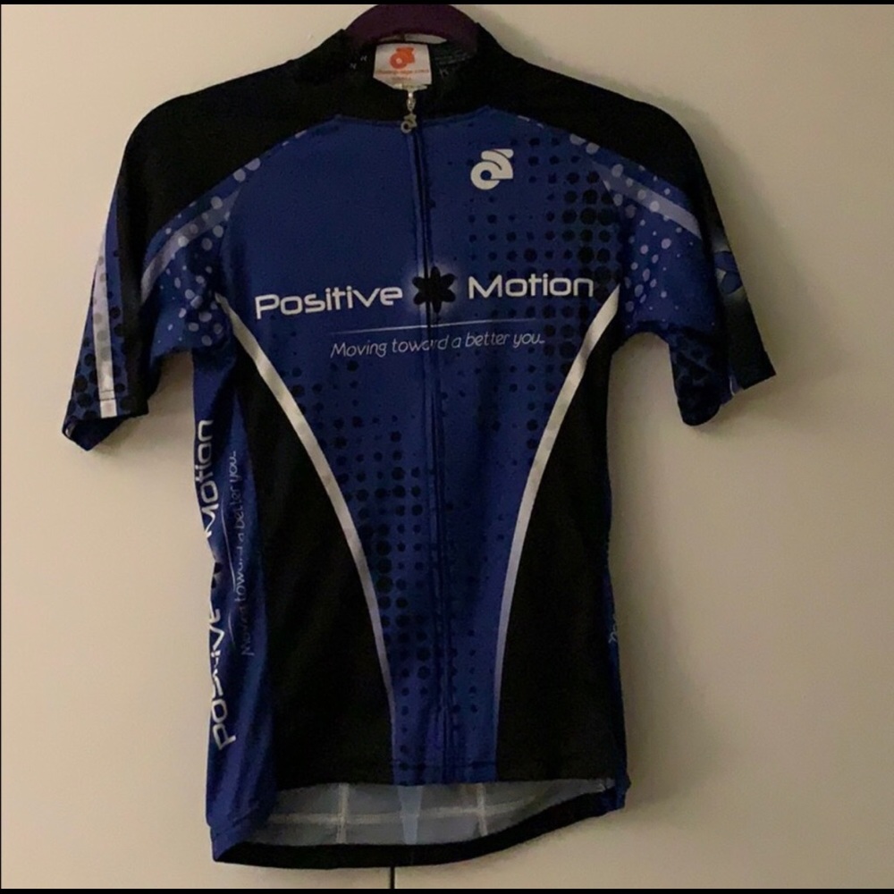 Small cycling jersey